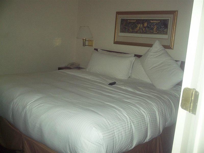 Sonesta Es Suites Somerset Εξωτερικό φωτογραφία