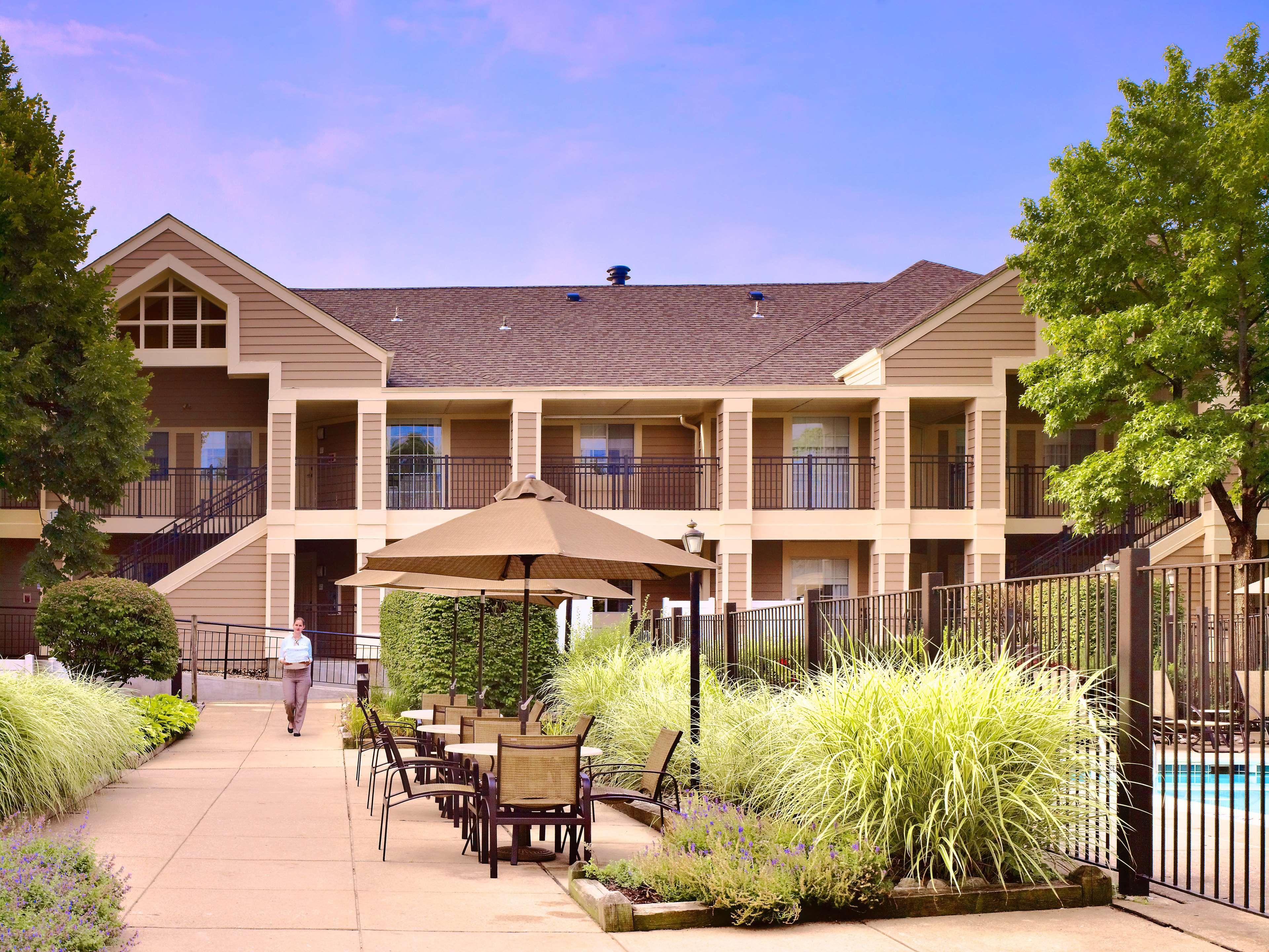 Sonesta Es Suites Somerset Εξωτερικό φωτογραφία