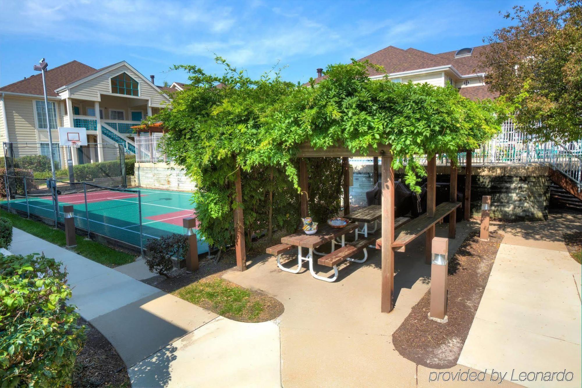 Sonesta Es Suites Somerset Εξωτερικό φωτογραφία